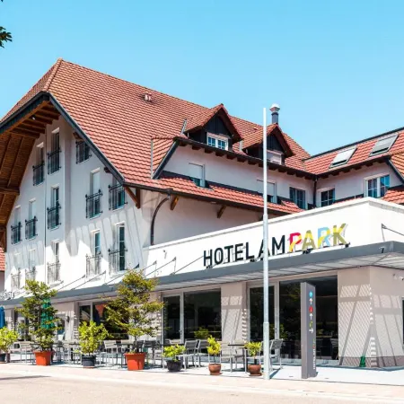 Hotel am Park Отели в г. Руст