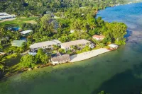 Tropicana Lagoon Apartments Hotels in 