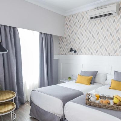 Double Room Velázquez 45 by Pillow Promo Code