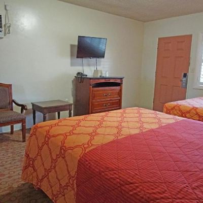 2 Queen Beds Room, Non-Smoking Rosa Bell Motel - Los Angeles Promo Code
