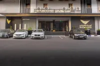 Skyline Hotel & Suite