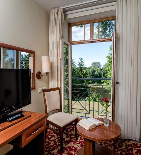 双人或双床间 - 带桑拿浴室和按摩浴缸