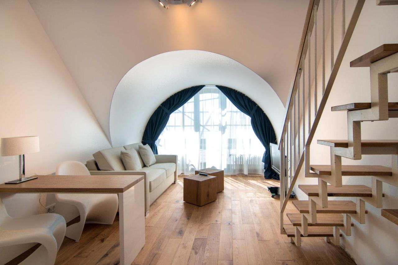 豪宅式小型套房