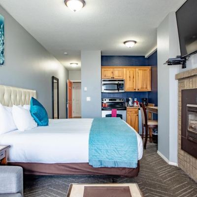 Suite, Ocean Front King with Sofa Bed&Kitchen Inn at The Prom Promo Code