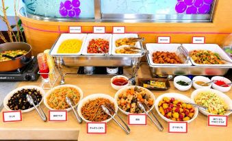 Center Hotel Mihara - Housity