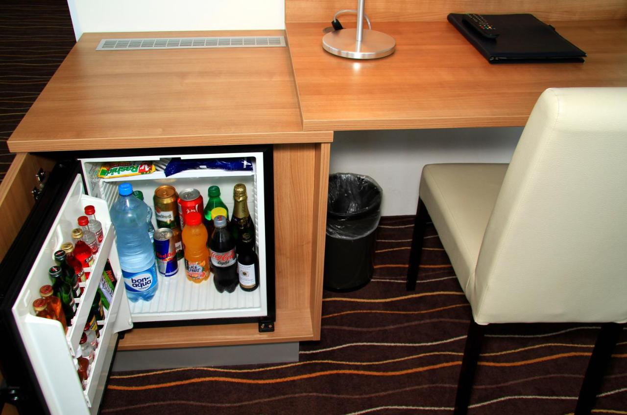 标准单人间 - 带单人床