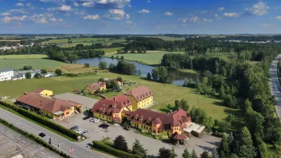 Hotel Tri Vezicky Hotel di 