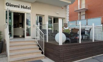 Gimmi Hotel - Housity