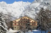 Hotel Croux Hotels in 