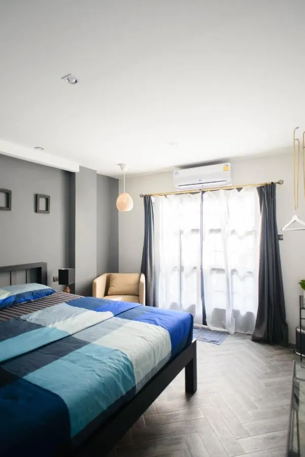 ห้องบัดเจท เตียงใหญ่ 1 เตียง