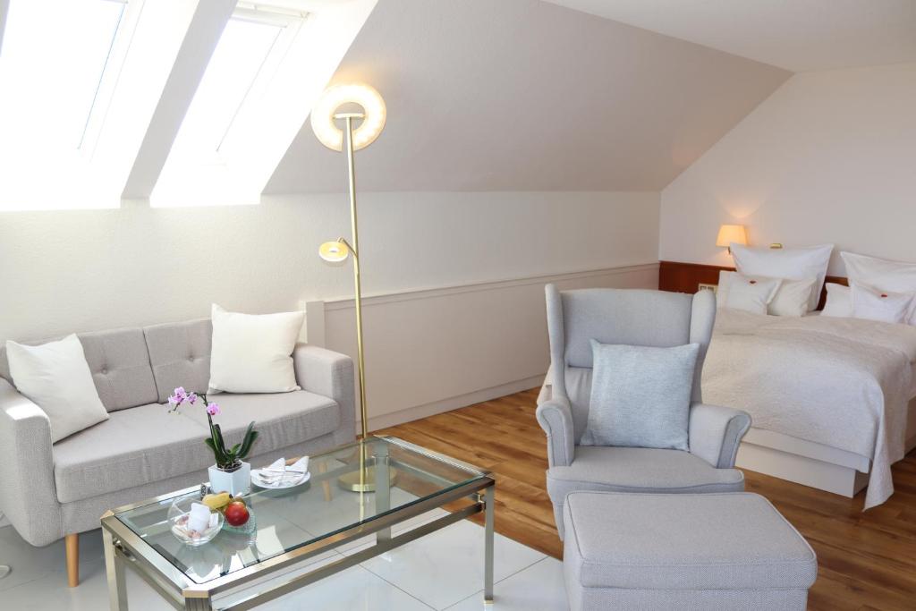 小型套房（带海景的）