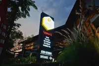 Azana Garden Hill Resort Blora Hotels in 