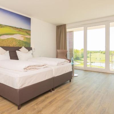 Business Double Room Hotel Absolute Promo Code