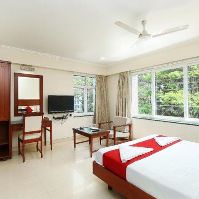 Deluxe King Room MAGNUS RIVERSIDE Promo Code