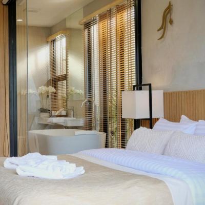 Deluxe Double Room with Balcony Wevari Heritage Promo Code
