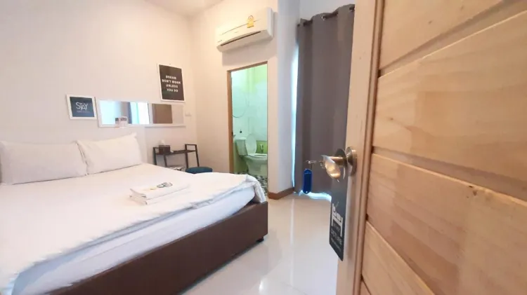 ห้องสแตนดาร์ด เตียงใหญ่