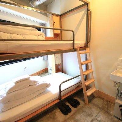 スーペリアツインルーム(共用バスルーム) WISE OWL HOSTELS SHIBUYA クーポン