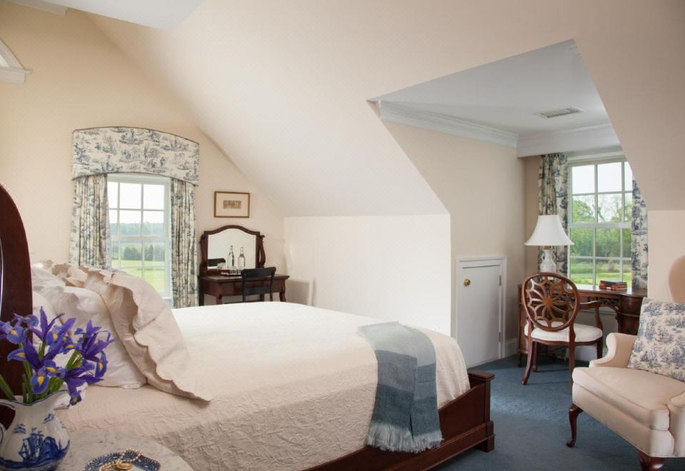 豪华特大床套房