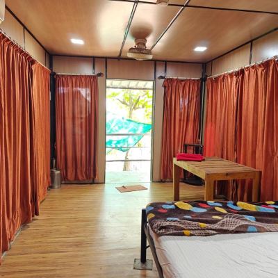 Deluxe Room Iora Cottages Promo Code