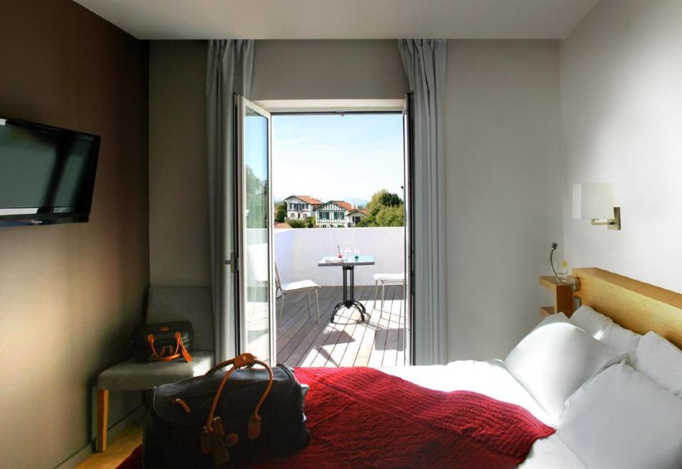 经典双人房（带阳台）