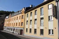 Hotel du Commerce - Restaurant la Table de Clervaux Ξενοδοχεία στην πόλη 