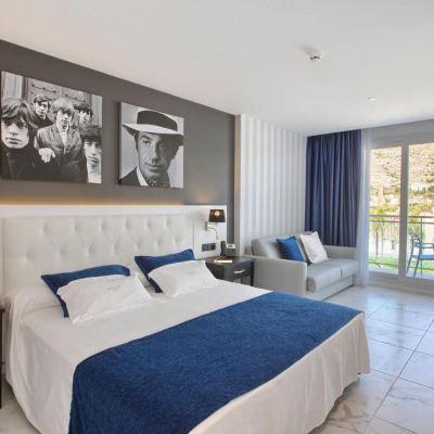 Room, 1 Double Bed, Non Smoking, Mountain View (Balcony) Grand Luxor Hotel Promo Code