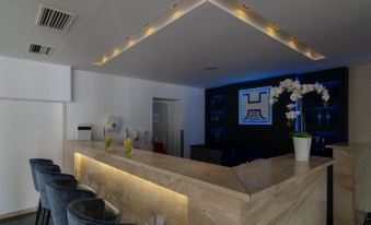 Holiday Resorts - Housity