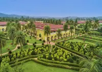 The LaLiT Golf & Spa Resort Goa Ξενοδοχεία στην πόλη 