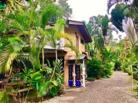 Tasty Dayz Hostel Hotel di 