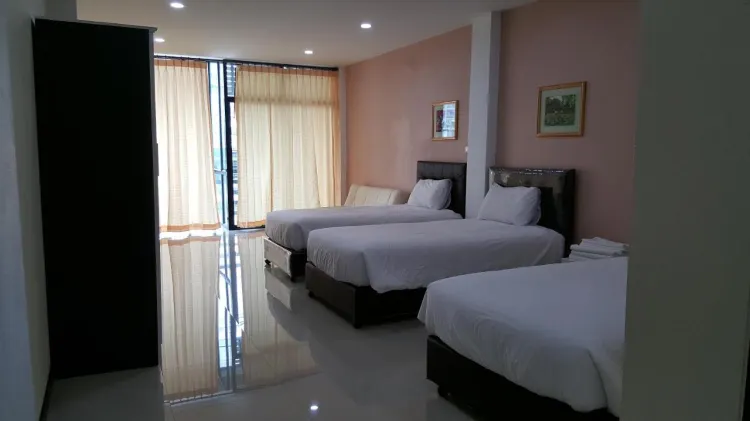 ห้องดีลักซ์ สำหรับสามท่าน