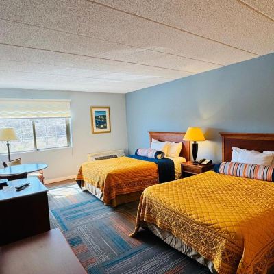 Double Room with Two Double Beds-Non-Smoking Mystic River Hotel and Suites Promo Code