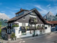 Haus Montana Hotels in Lermoos