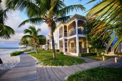 Cape Santa Maria Beach Resort & Villas โรงแรมใน