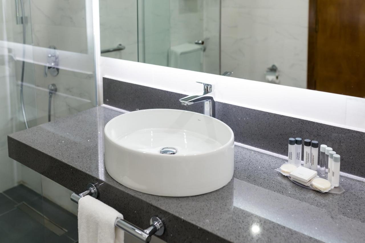 高级客房，配有两张大床