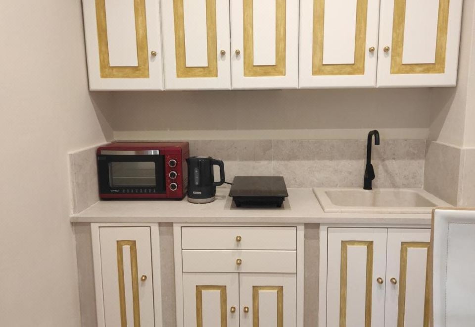 带山景的双人间