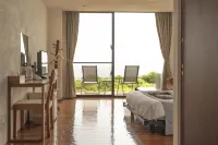Soraniwa Hotel and Cafe