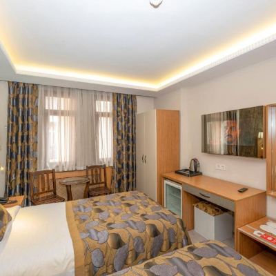 Standard Twin Room Hotel Devman Promo Code