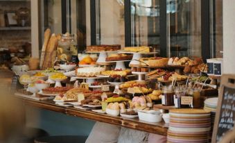 Boutique Hotel SOCLO - Housity