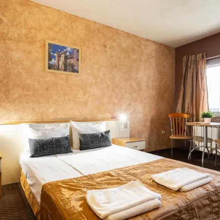 Hotel Brod - Free Parking