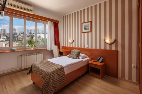 Hotel Neboder