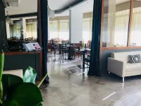 Hotel Aplo - Breakfast Experience