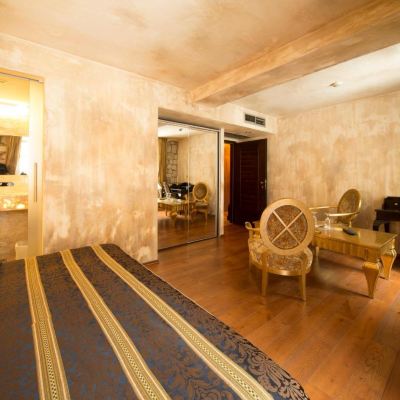 Junior Suite with Sea View Boutique Hotel Astoria Promo Code