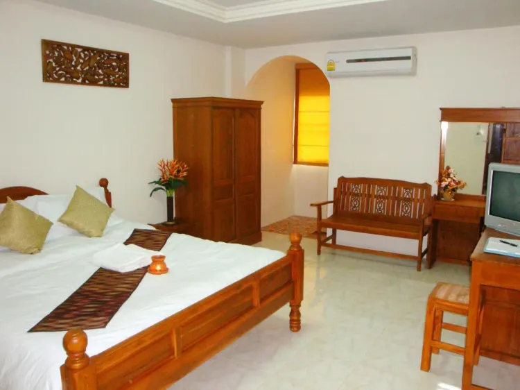 ห้องสแตนดาร์ด เตียงใหญ่ 1 เตียง