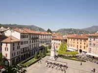 Albergo Firenze Hotels in Como