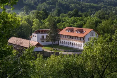 Hanul Vatra Hotels in 