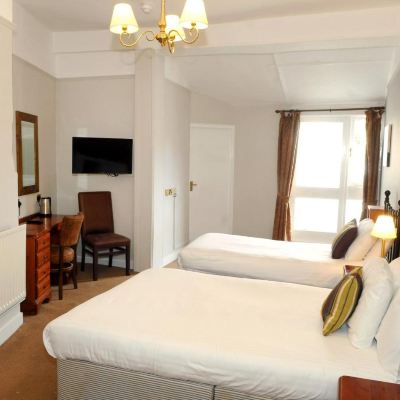 Family Room Bacon Arms, Newbury Promo Code