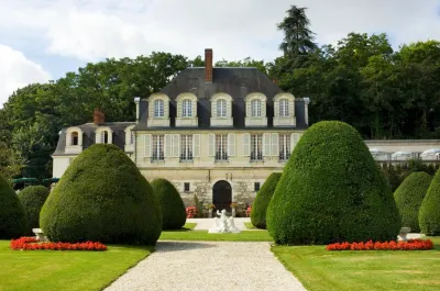 Château de Beaulieu et Magnolia Spa the Originals Relais Các khách sạn ở 