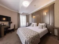 Grand Hôtel du Luxembourg & Spa Hotels in Bayeux