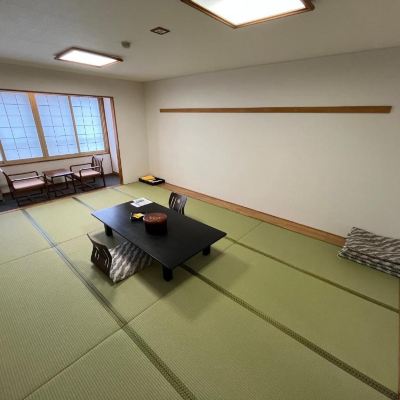 日式房（10榻榻米） 湯澤Denki屋飯店優惠