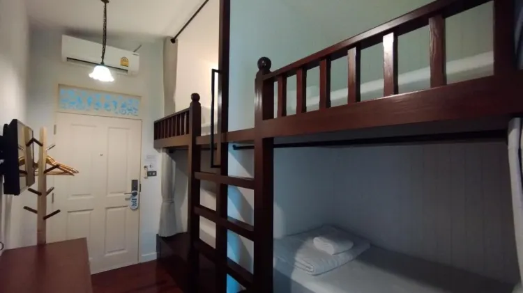 ห้องสำหรับครอบครัวพร้อมบริการห้องน้ำที่ใช้ร่วมกัน